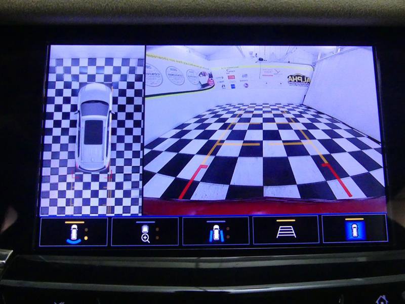 Used 2022 Cadillac XT6 Sport w/ Platinum Package image 10