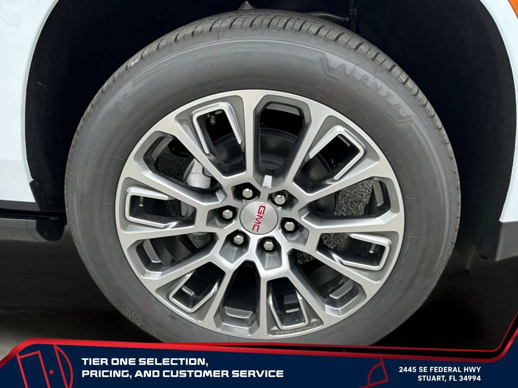 New 2026 GMC Yukon Denali w/ Denali Reserve Package AWD/4WD image 12