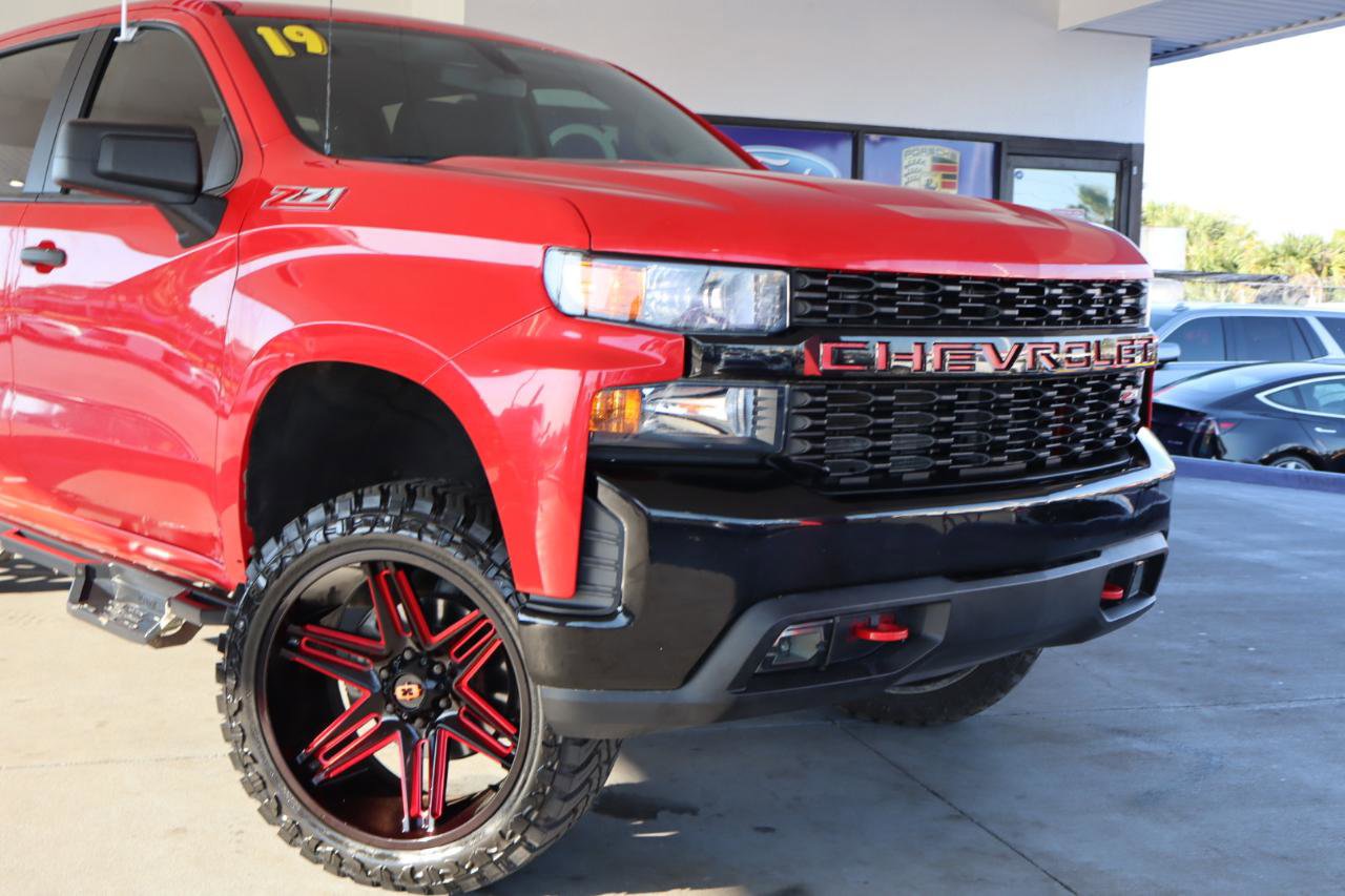 Used 2019 Chevrolet Silverado 1500 Custom Trail Boss image 2