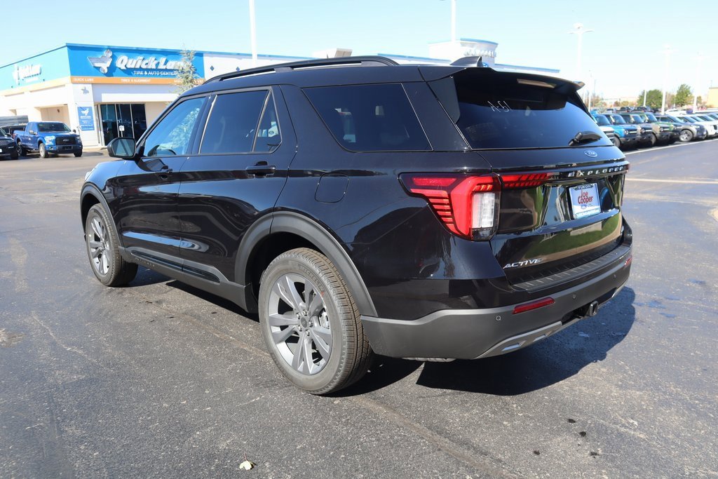 New 2026 Ford Explorer Active w/ Active Comfort Package image 24