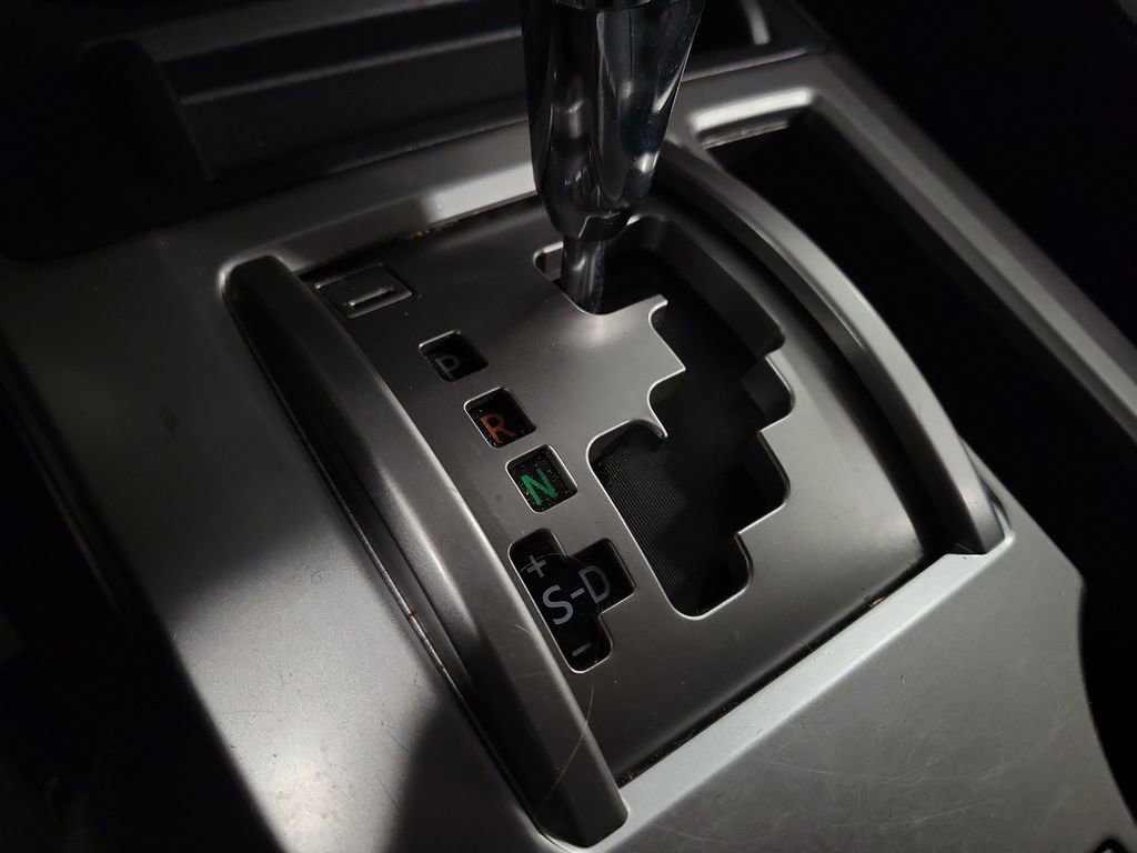 Used 2018 Toyota 4Runner SR5 image 16