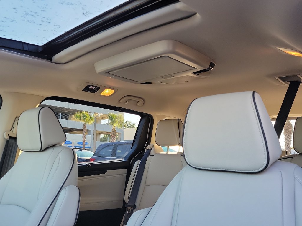 Certified 2026 Honda Odyssey Touring image 30