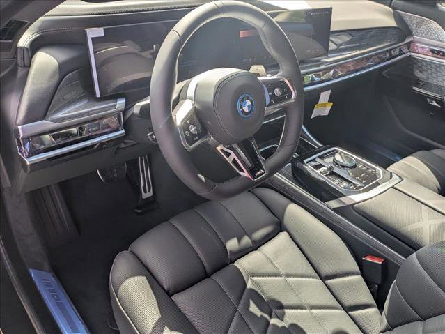 New 2026 BMW 750e xDrive AWD/4WD image 11