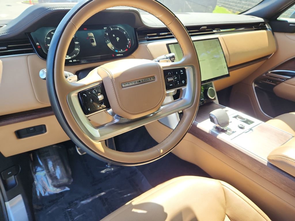 Used 2023 Land Rover Range Rover SE AWD/4WD image 15