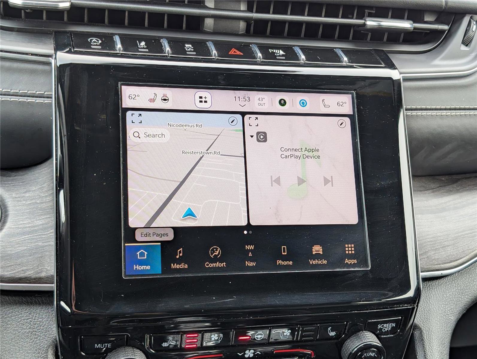 Used 2022 Jeep Grand Cherokee Overland w/ Luxury Tech Group IV image 32