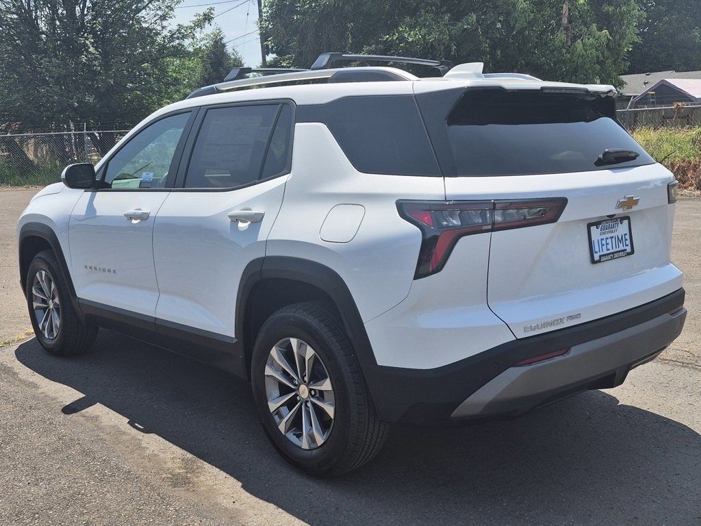 New 2026 Chevrolet Equinox LT w/ Convenience Package II image 3