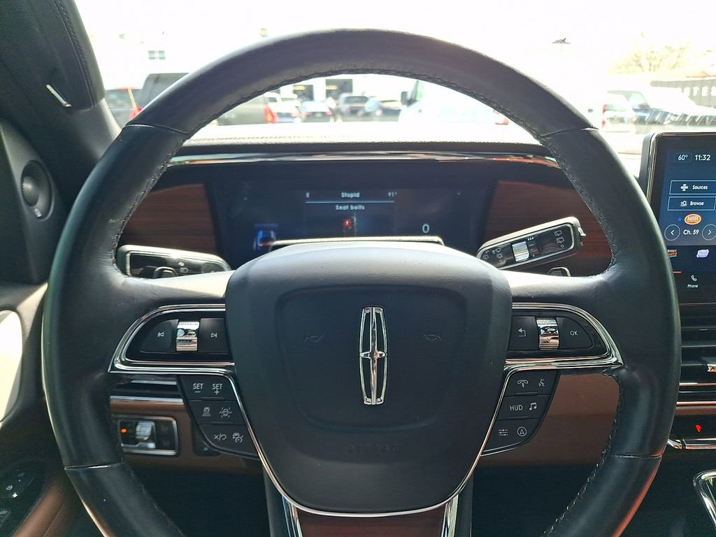 Certified 2024 Lincoln Navigator Reserve AWD/4WD image 20