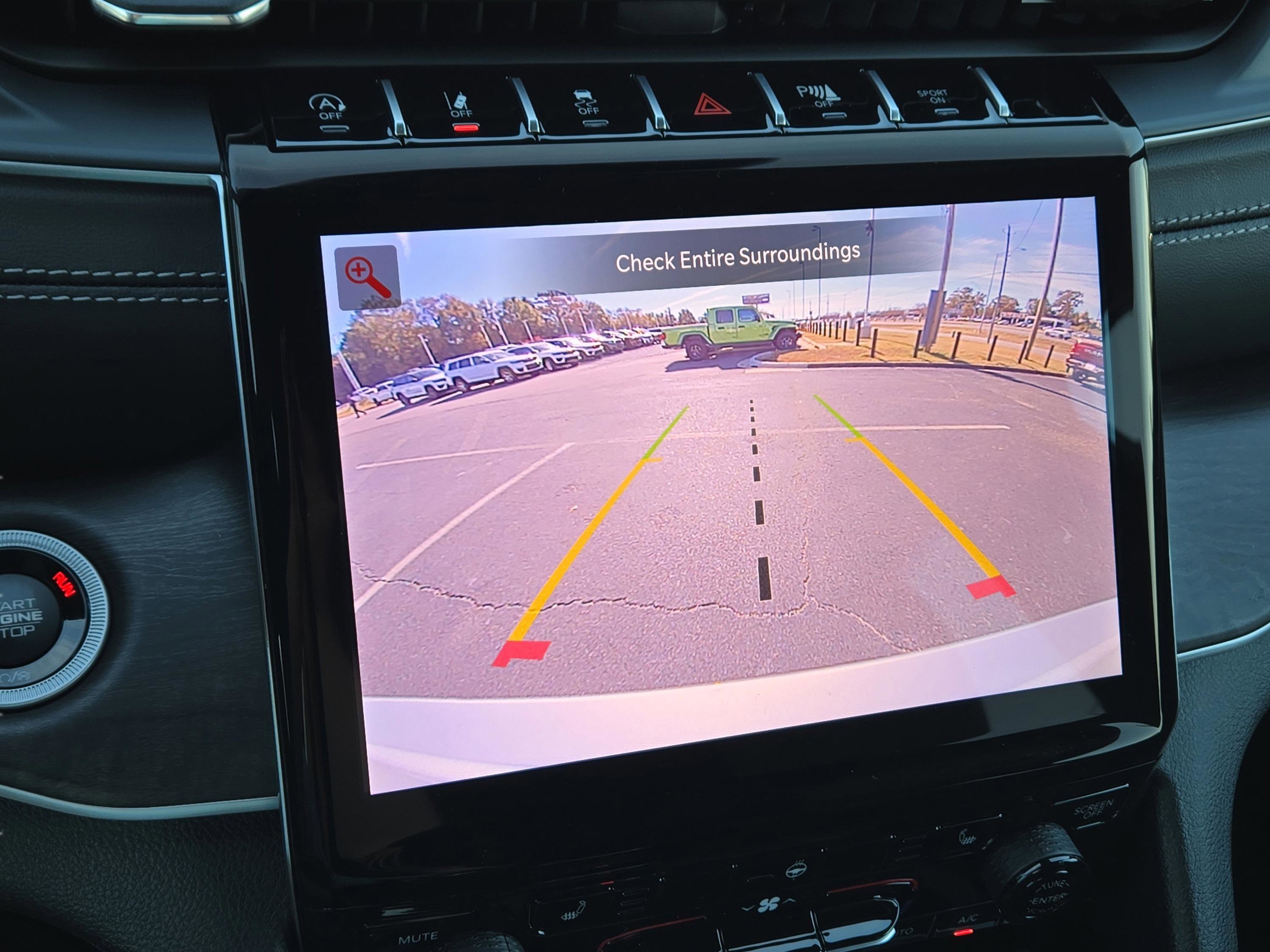 New 2025 Jeep Grand Cherokee L Limited image 29