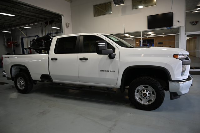 Used 2023 Chevrolet Silverado 2500 W/T w/ WT Convenience Package image 4