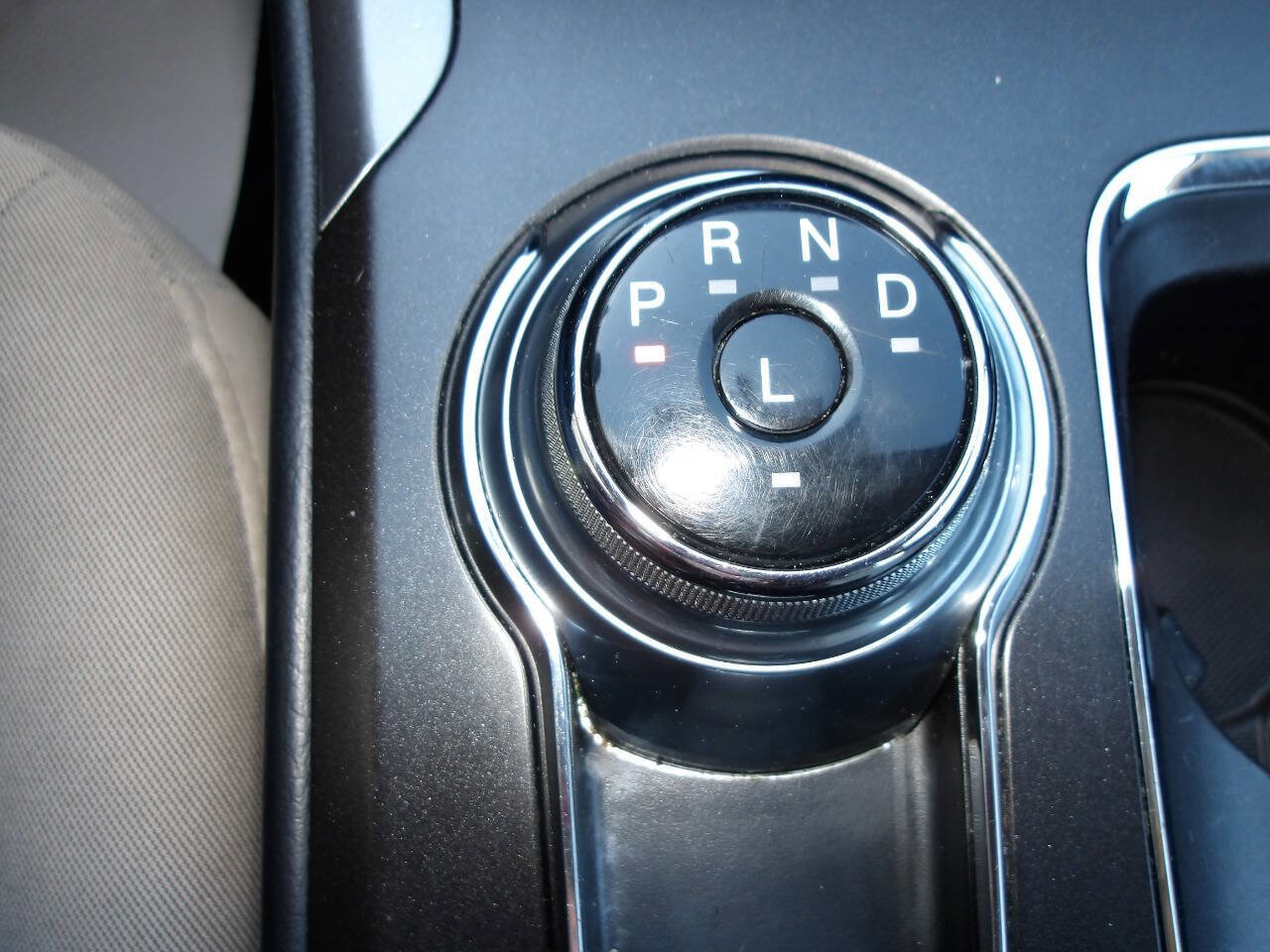 Used 2018 Ford Fusion S image 21