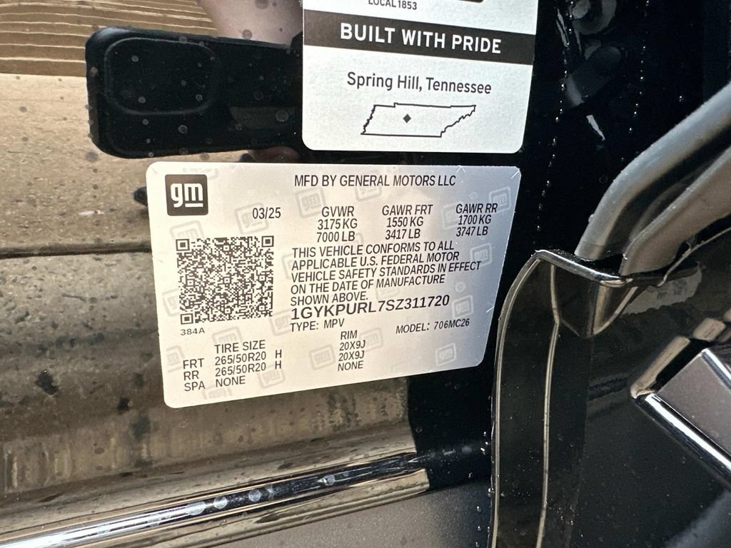 Used 2025 Cadillac Lyriq Sport AWD/4WD image 17