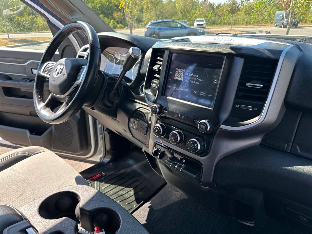 Used 2020 RAM 2500 Big Horn w/ Level 1 Equipment Group AWD/4WD image 37
