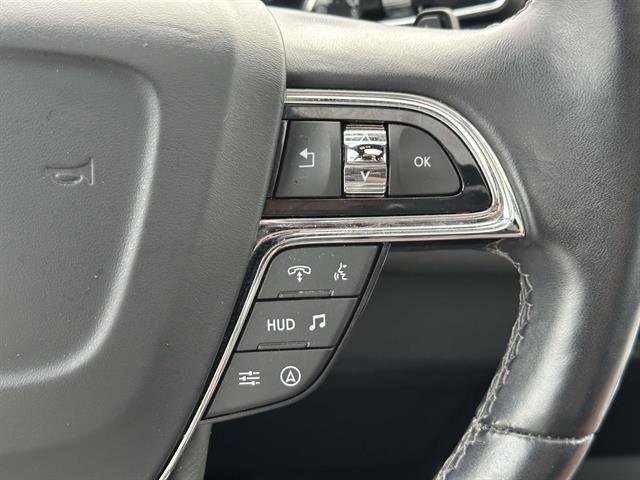 Certified 2023 Lincoln Navigator Reserve AWD/4WD image 16