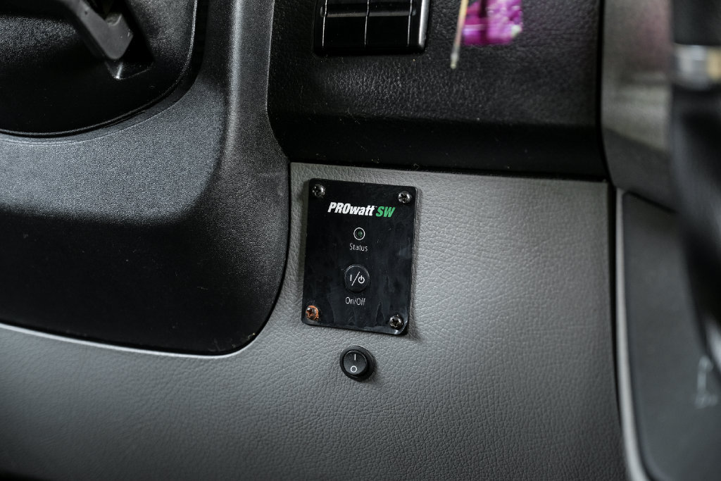 Used 2015 Mercedes-Benz Sprinter 2500 image 54