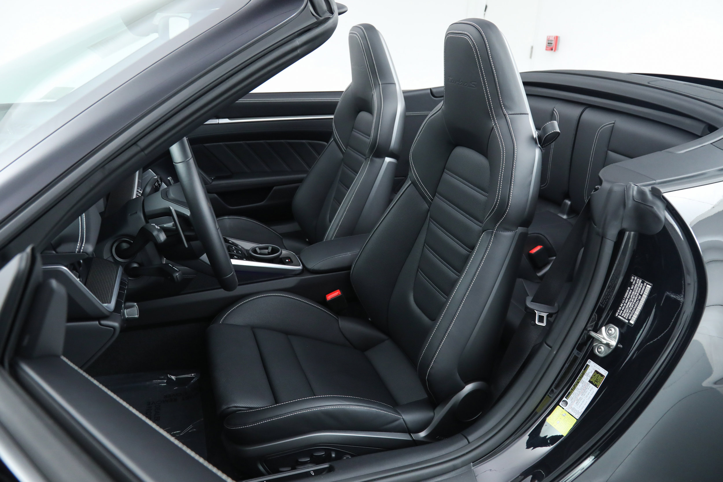 Used 2025 Porsche 911 Turbo S AWD/4WD image 26