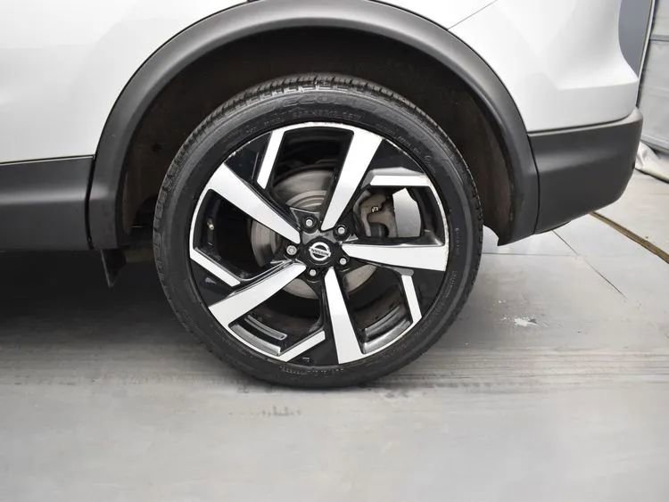Used 2022 Nissan Rogue Sport SL w/ Premium Package AWD/4WD image 37