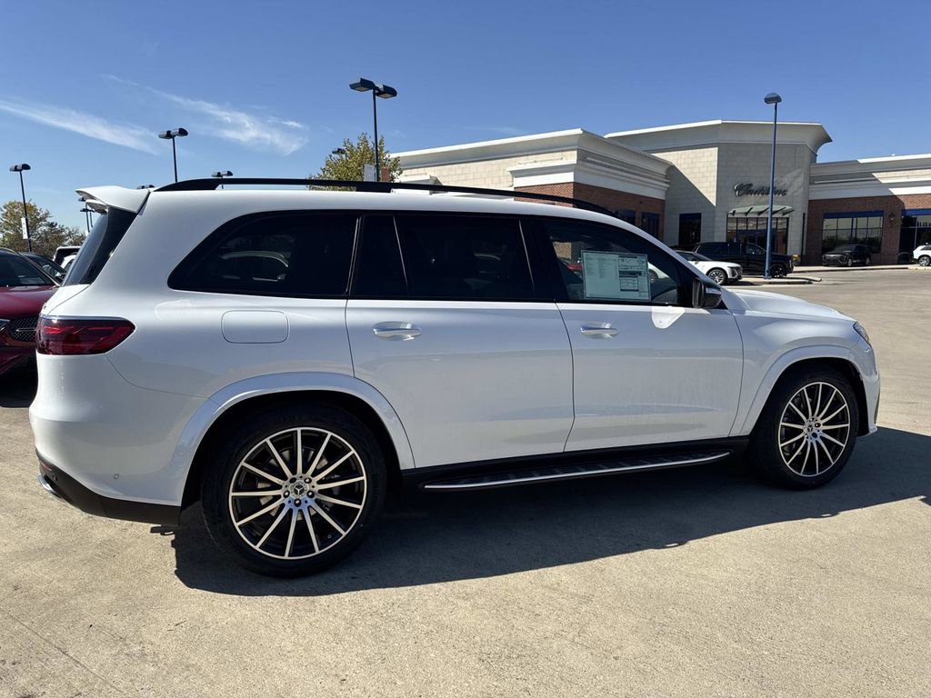 New 2026 Mercedes-Benz GLS 580 4MATIC image 7