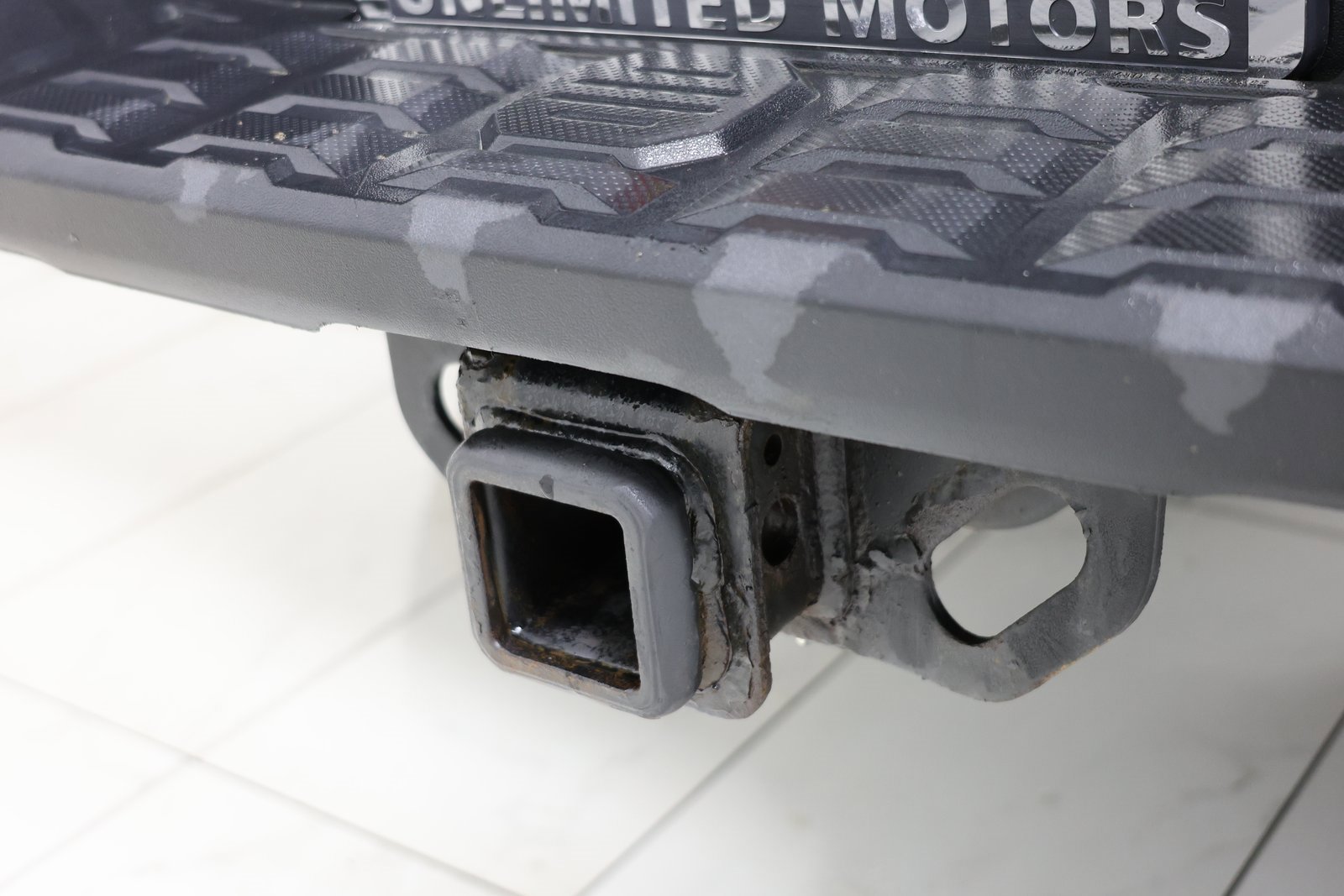 Used 2017 Toyota Tacoma SR image 13