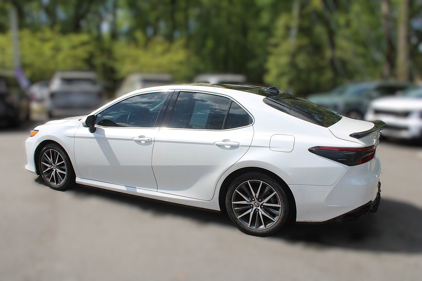 Used 2023 Toyota Camry XLE image 6