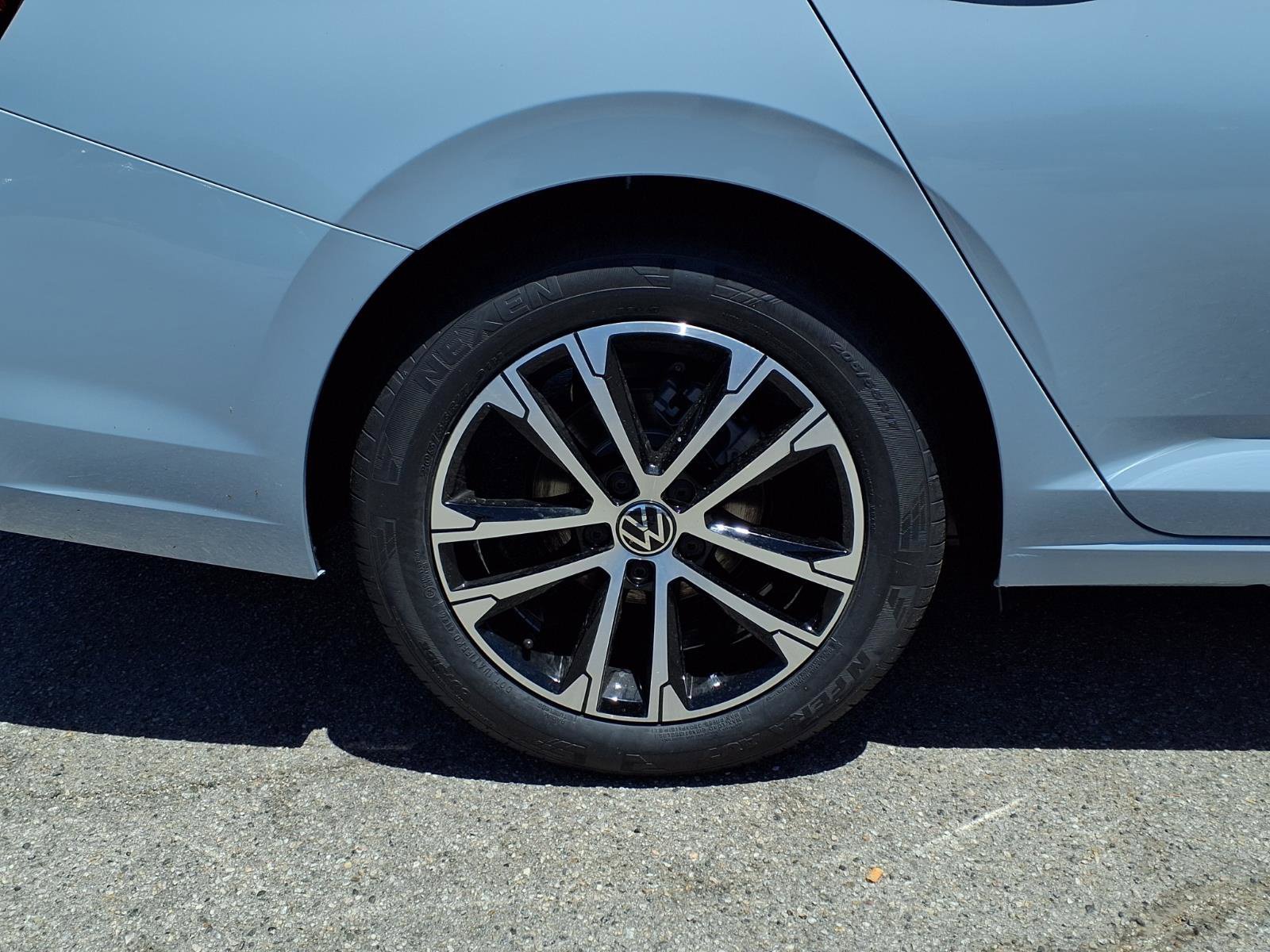 New 2026 Volkswagen Jetta Sport FWD image 4
