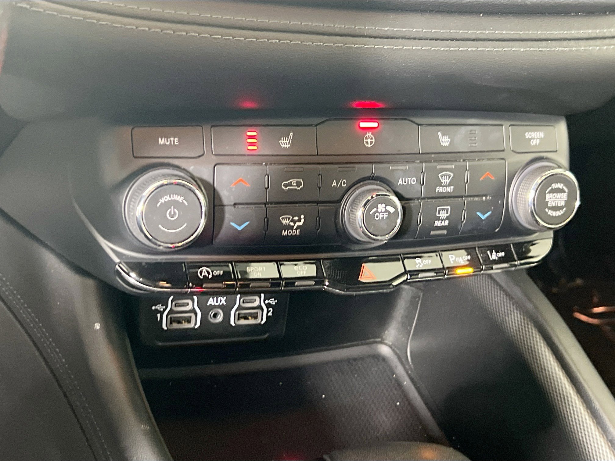 Used 2022 Dodge Durango GT image 15