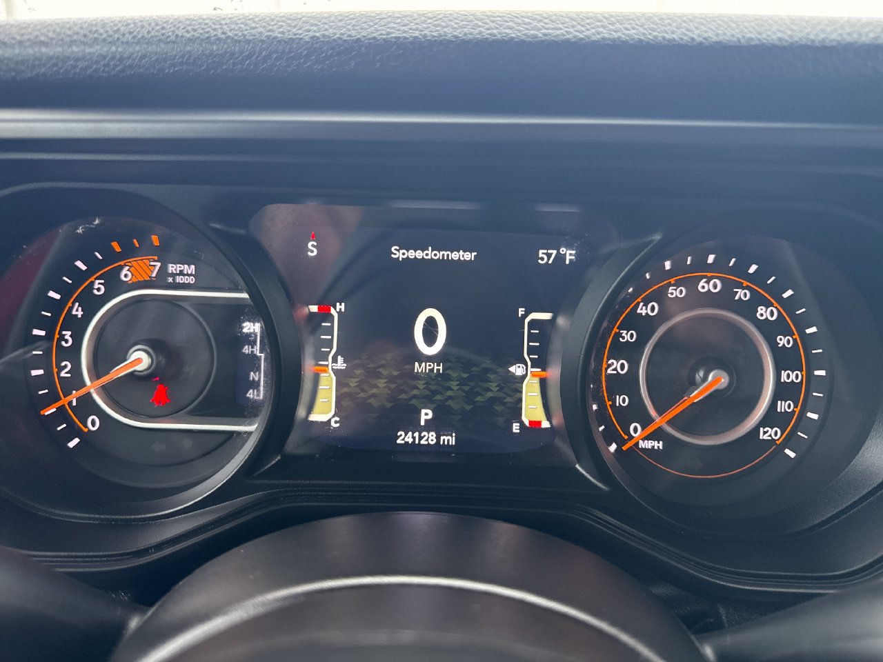 Used 2025 Jeep Wrangler Sport AWD/4WD image 16