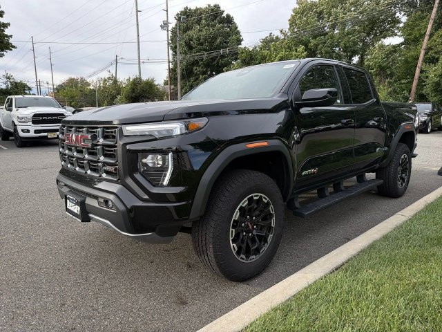 Used 2026 GMC Canyon AT4 AWD/4WD image 4