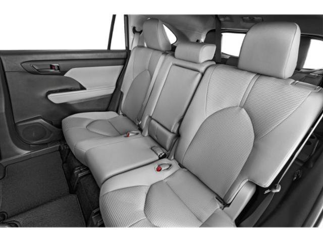 Used 2024 Toyota Highlander Limited AWD/4WD image 13