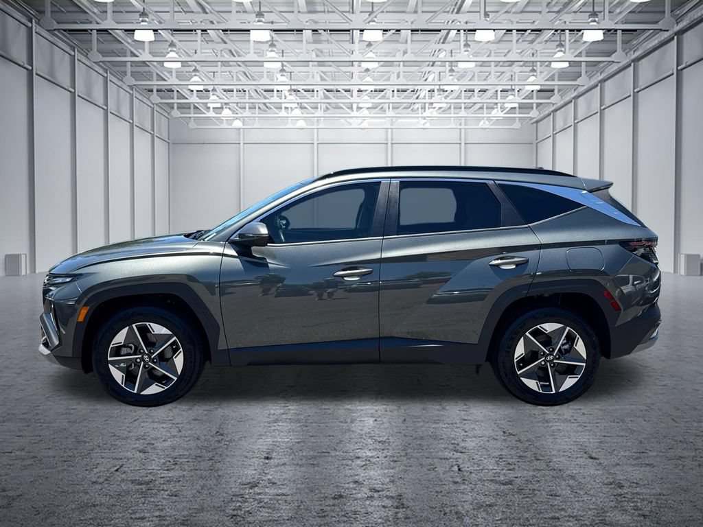 Certified 2025 Hyundai Tucson SEL AWD/4WD image 4