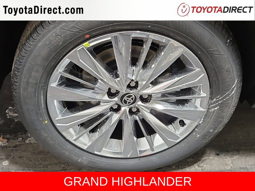 New 2026 Toyota Grand Highlander AWD image 9