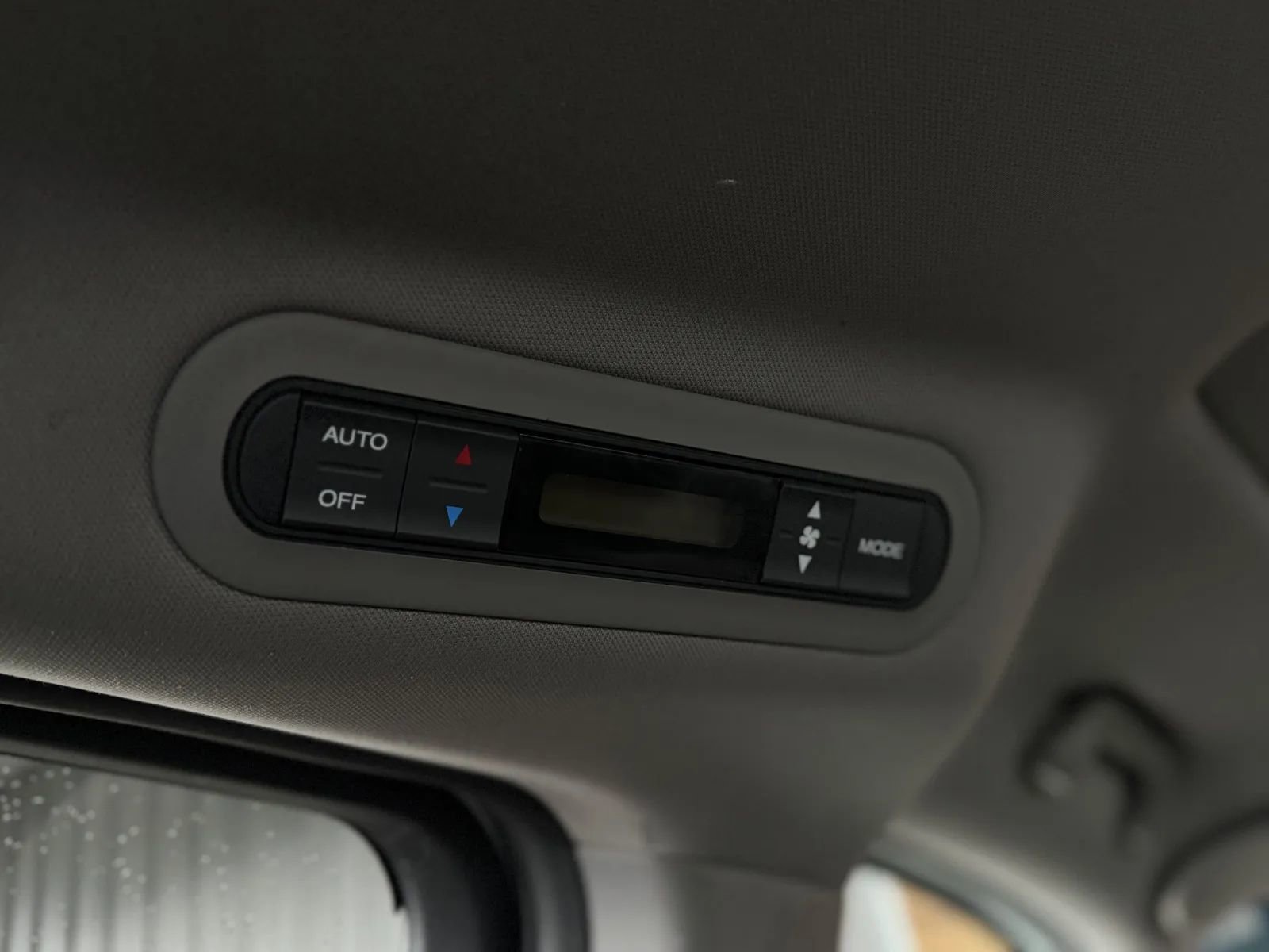 Used 2010 Honda Odyssey EX-L image 38