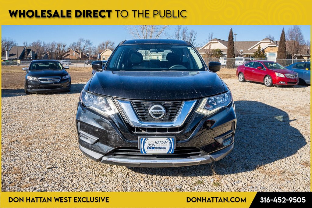 Used 2018 Nissan Rogue S image 22