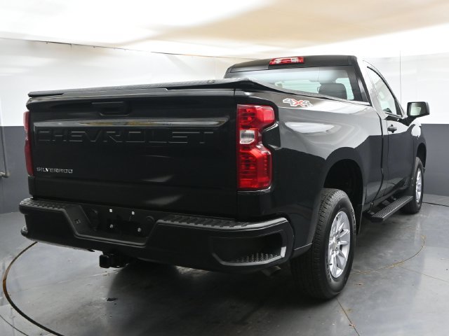 Used 2025 Chevrolet Silverado 1500 W/T w/ Trailering Package AWD/4WD image 5