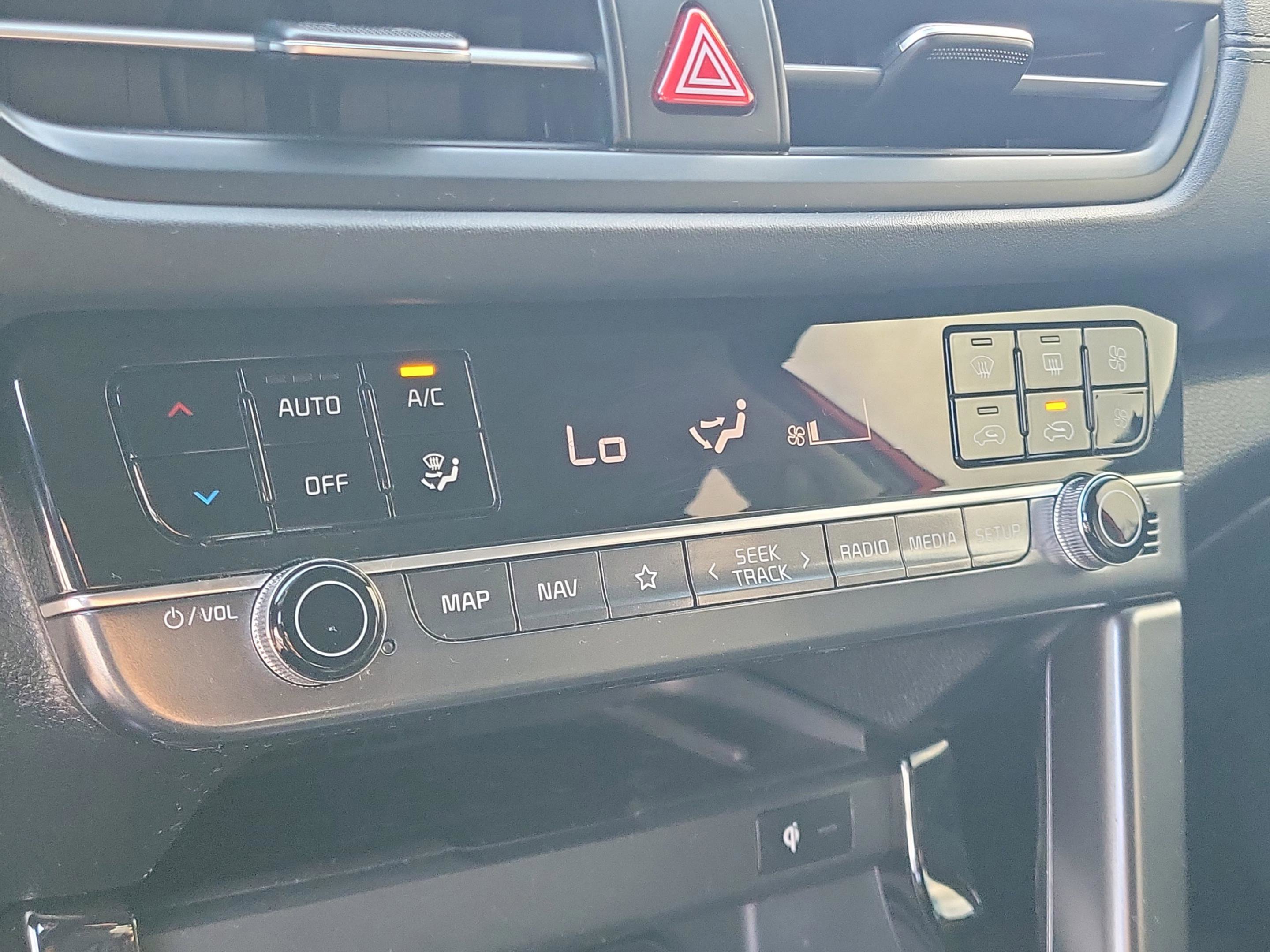 Used 2024 Kia Seltos SX image 25