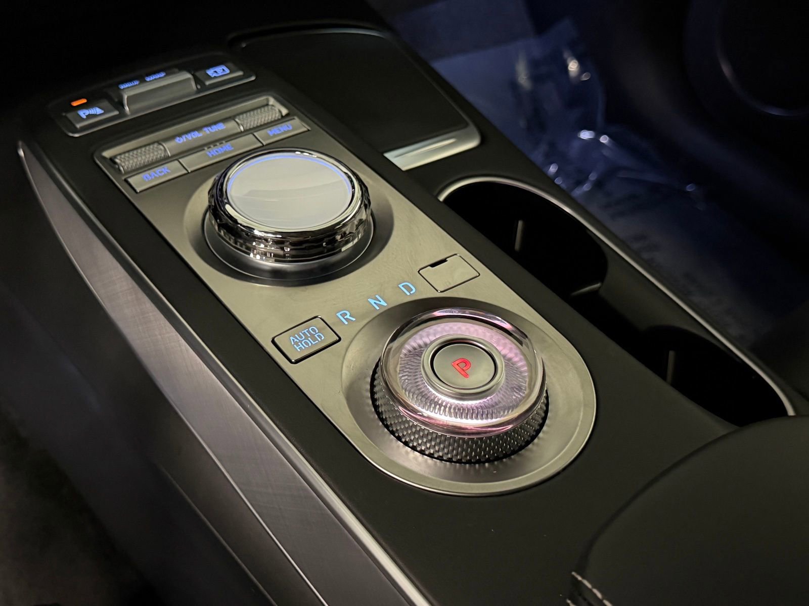 Used 2025 Genesis Electrified GV70 Advanced image 31