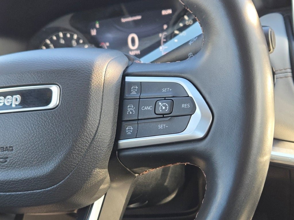 Used 2022 Jeep Compass Limited image 30