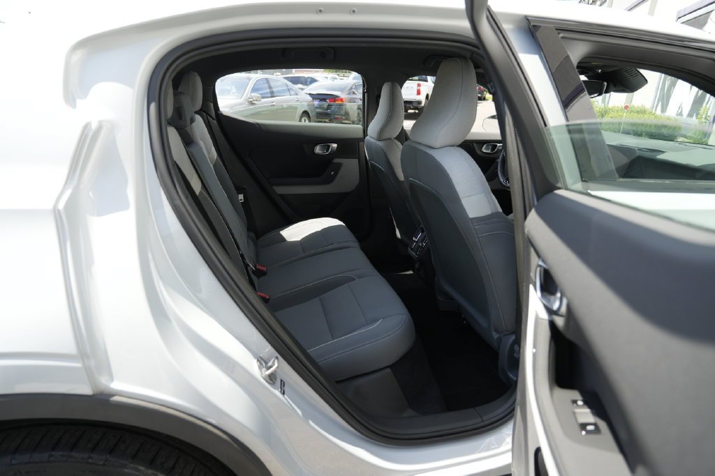 Used 2023 Polestar Polestar 2 AWD/4WD image 36