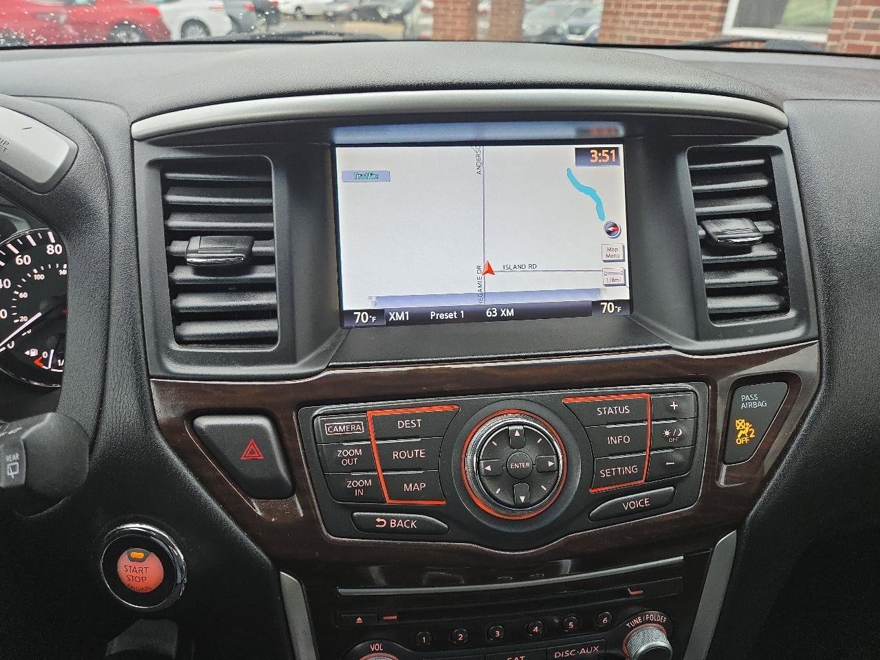 Used 2013 Nissan Pathfinder Platinum w/ Platinum Premium Pkg image 22