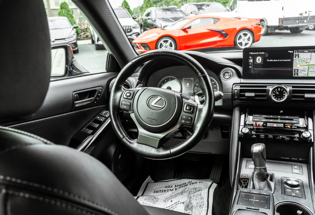 Used 2024 Lexus IS 300 AWD w/ Premium Package image 13