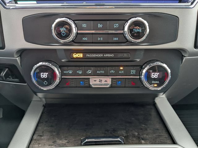 Used 2022 Ford F250 Lariat w/ Chrome Package AWD/4WD image 6