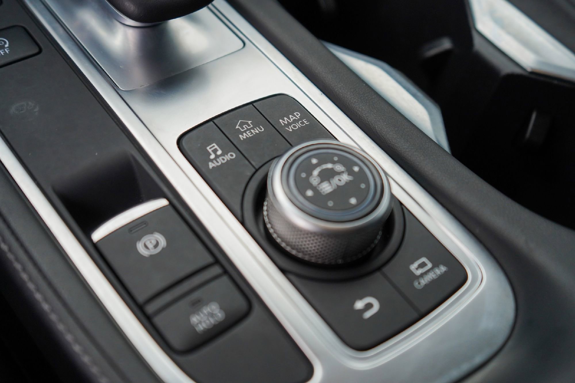 Certified 2023 INFINITI QX60 Luxe w/ Vision Package image 14