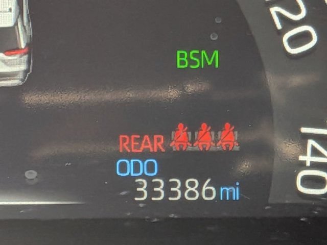 Used 2025 Toyota RAV4 XLE FWD image 26