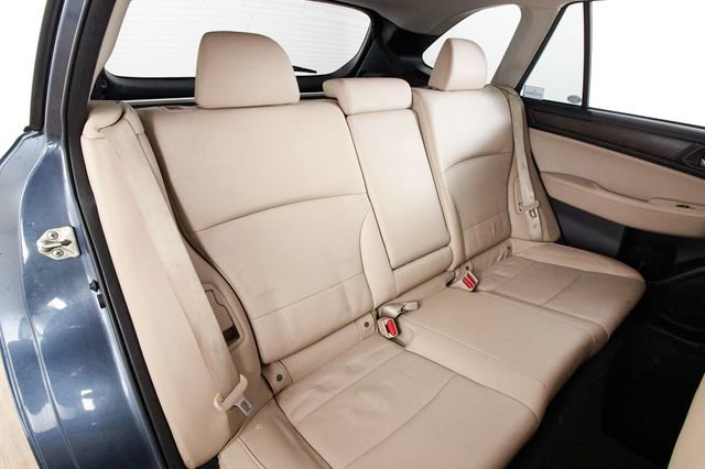 Used 2017 Subaru Outback 2.5i Limited image 19