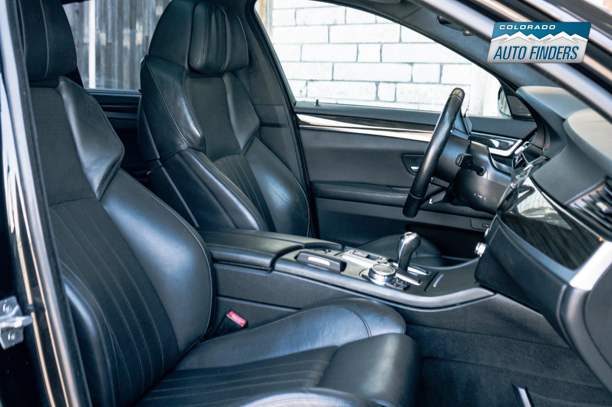 Used 2015 BMW M5 image 23