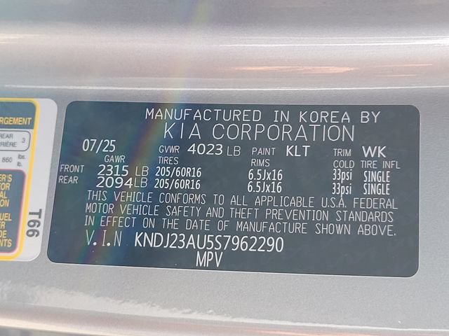 Certified 2025 Kia Soul LX w/ LX Technology Package FWD image 19