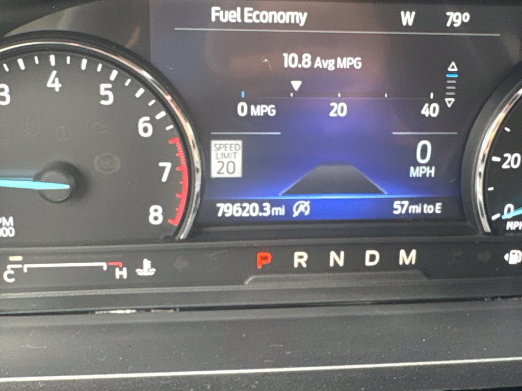 Used 2020 Ford Explorer XLT w/ Equipment Group 202A AWD/4WD image 35
