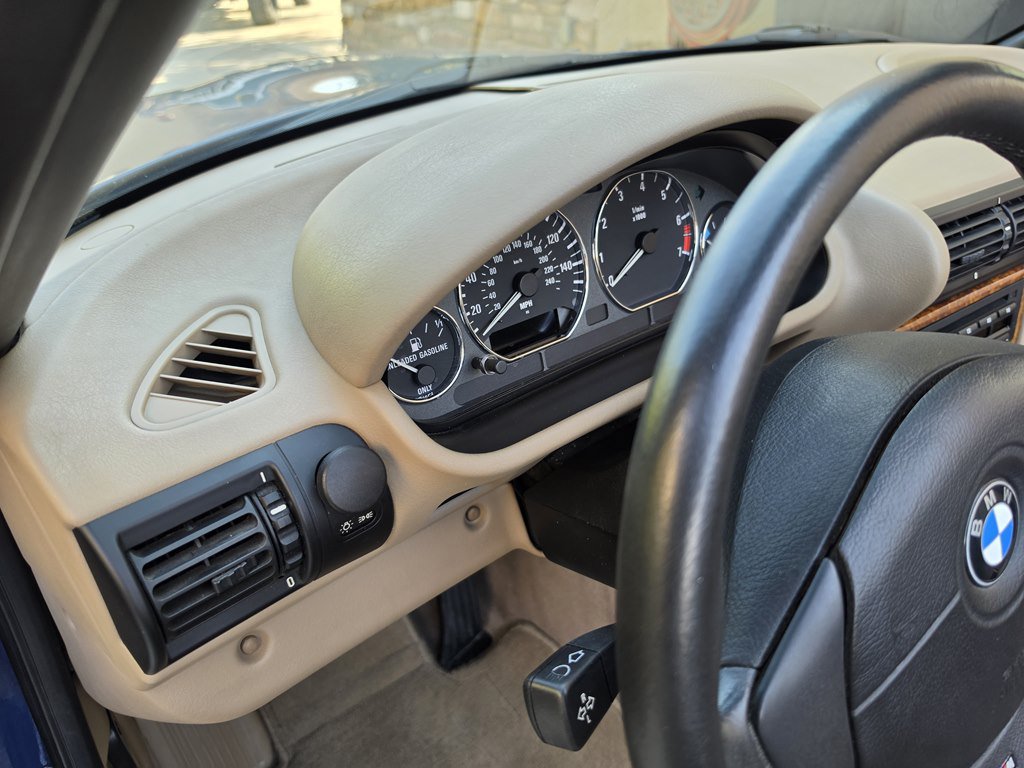 Used 2000 BMW Z3 2.8 RWD image 37