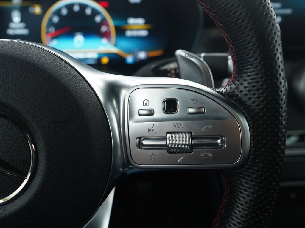 Used 2022 Mercedes-Benz GLC 43 AMG 4MATIC image 27