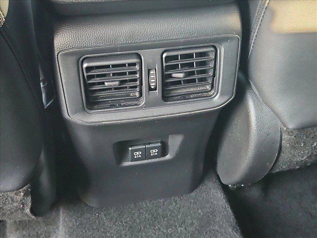 Used 2021 Toyota RAV4 XLE Premium FWD image 25