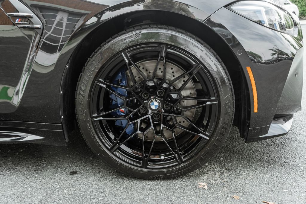 Used 2025 BMW M4 Competition w/ Executive Package RWD image 5
